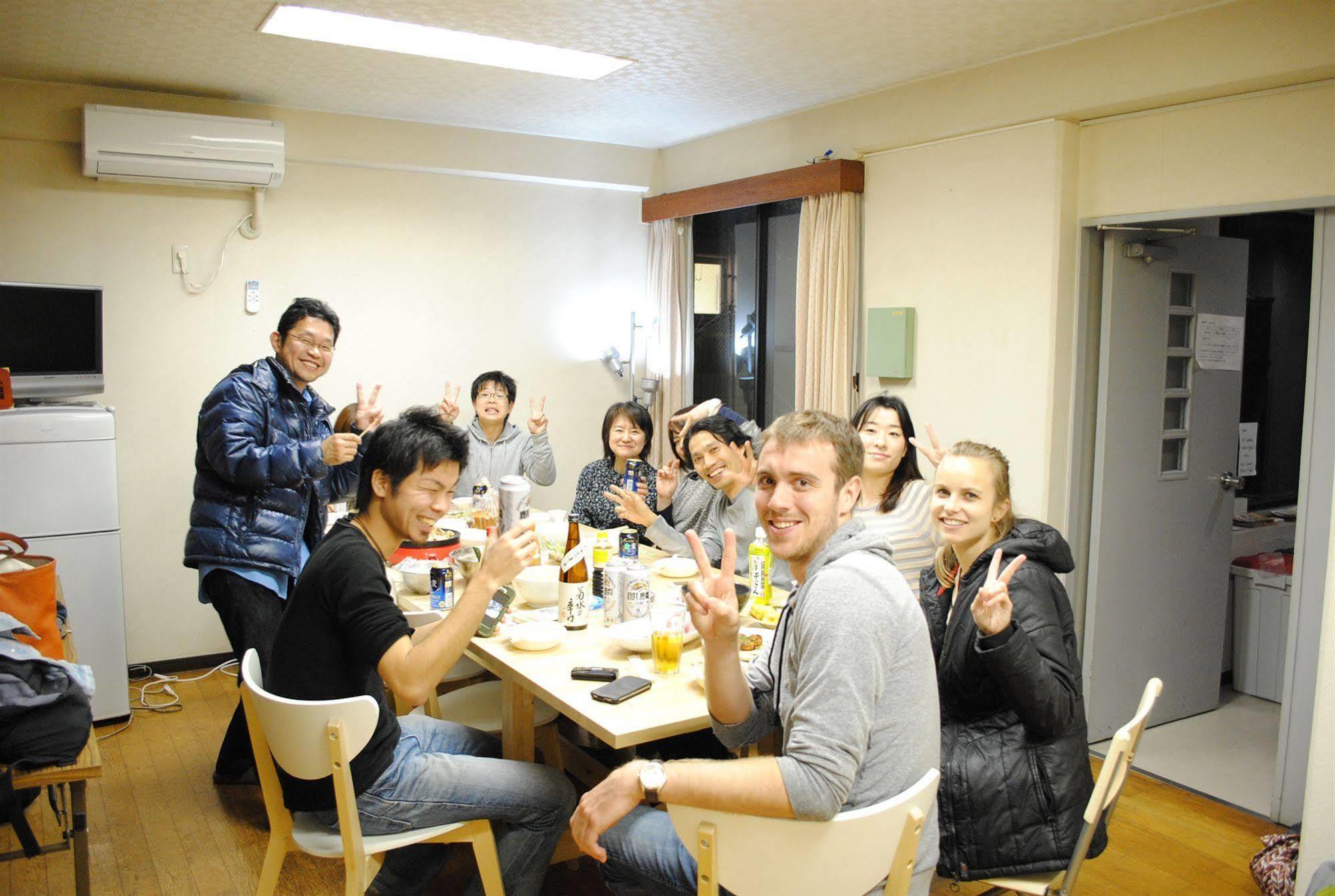 Guest House Hokorobi Fukuoka  Exterior photo